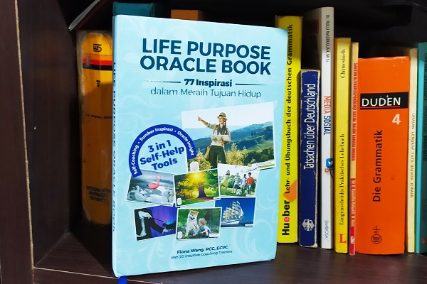 Buku Life Purpose Oracle Book 77 Inspirasi dalam Meraih Tujuan Hidup