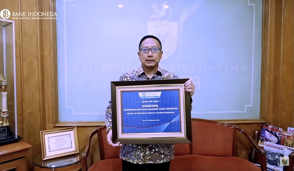 Rekor Unika Atma Jaya, Dr. A. Prasetyantoko