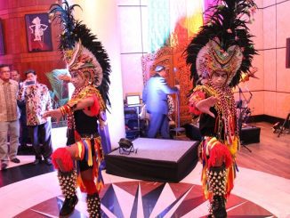 Tari Ndayakan dari Klaten di Wonderful Indonesian Week 2017 Ekuador