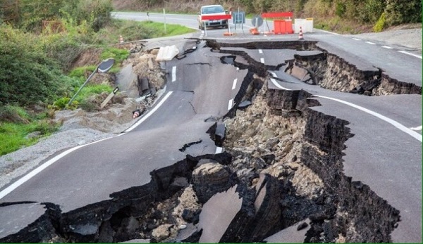 Ilustrasi gempa bumi