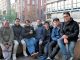 Beberapa mahasiswa Indonesia yang sedang kuliah di Belanda bersama tim KalderaNews. Foto diambil di halaman Vrije Universiteit Amsterdam
