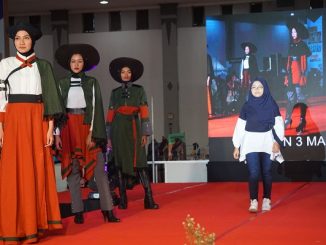 Fashion Technology atau Teknologi Tata Busana diperagakan di Lomba Kompetensi Siswa (LKS) SMK 2019