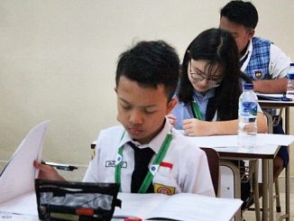 Peserta OSN IPS 2019 Tingkat SMP sedang mengikuti ujian tertutlis di Yogyakarta
