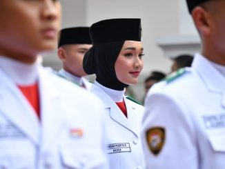 Anggota Paskibraka, Indrian Puspita Rahmadhani dari SMA Negeri 1 Bireuen di Aceh