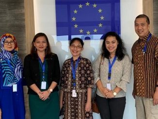 KIKA: Program Manager Erasmus+ of the EU Delegation to Indonesia, Destriani Nugroho, Education in Ireland Consultant, Miranda Hough, Communication Officer Embassy of Sweden, Amreta Sidik, Coordinator Education Promotion Netherlands Education Support Office Indonesia, Inti Dienasari dan EHEF Indonesia Coordinator, Daniel Darmawan