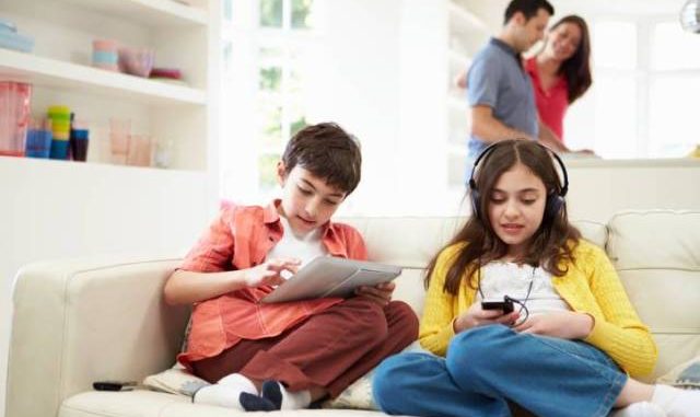 Mengatasi kecanduan gadget Mengatasi kecanduan gadget