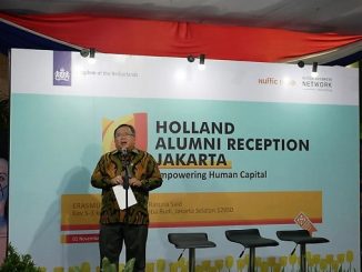 Menteri Riset dan Teknologi sekaligus Kepala Badan Riset dan Inovasi Nasional (Menristek/Kepala BRIN), Bambang BrodjonegoroHolland Alumni Reception Jakarta 2019 bertajuk "Empowering Human Capital" di Erasmus Huis Jakarta, Jumat, 1 November 2019