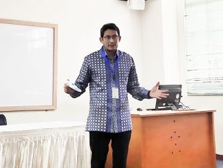 Sandiaga Uno memberikan paparan dalam presentasi pada Konferensi INCOGITE 2019 yang berlangsung di UPH