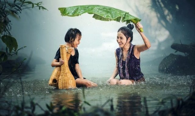 Tips Jalan-jalan saat Musim Hujan Ilustrasi: Tips Jalan-jalan saat Musim Hujan. (Ist.)