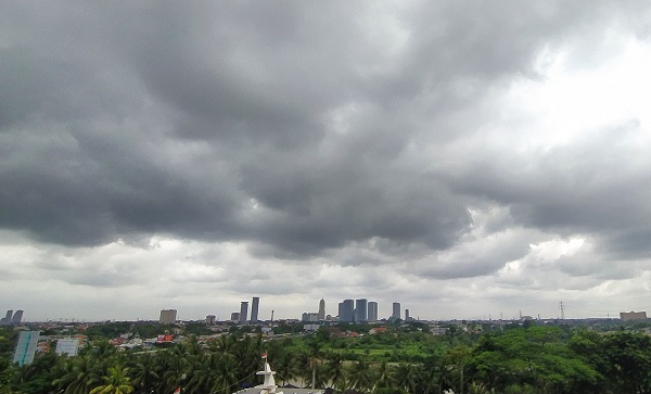 Mendung di langit Tangerang