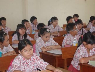 Peserta Didik di SD Bruder di Singkawang, Kalimantan Barat