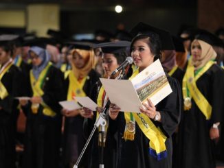 Wisuda di Universitas Gadjah Mada (UGM) Yogyakarta