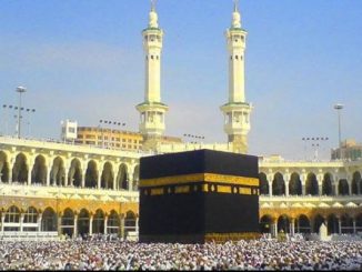 Ilustrasi: Ka'bah di tengah masjid suci Masjidil Haram, Arab Saudi. (Ist.)