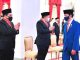 Presiden Joko Widodo usai memberikan anugerah tanda jasa dan kehormatan di Istana Negara Jakarta. (Ist.)