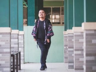 Dadan Mochammad Ramda, guru bahasa Indonesia di Sekolah Menengah Pertama Negeri (SMPN) 20, Jln. Cente, Bandung