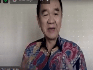 Antonius Tanan seorang online learning specialist tentang stimulasi di masa keemasan anak pada webinar Kidventure Penabur menjelaskan pentingnya pendidikan dini untuk anak. Pola pengasuhan yang efektif akan membuat anak senang belajar di rumah (KalderaNews/ Syasa Halima)