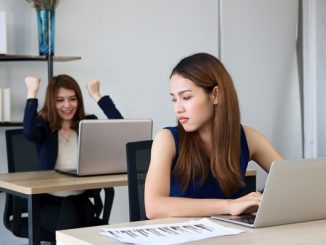 Sindrom FoMO (Fear of Missing Out)