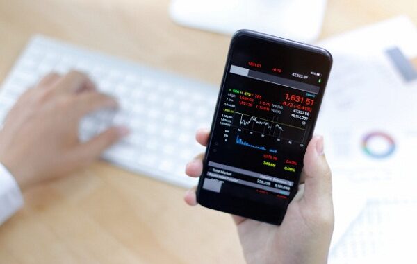 Smartphone untuk investasi