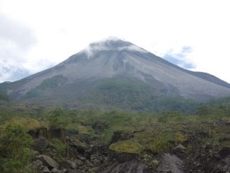 Gunung Merapi di perbatasan DIY dan Jawa Tengah