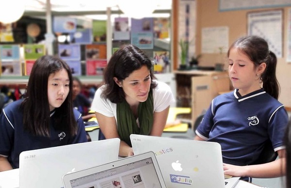 Peserta didik Jakarta Intercultural School (JIS)