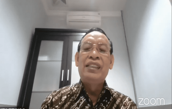 Ketua LTMPT, Prof. Dr. Mohamad Nasih Ketua LTMPT, Prof. Dr. Mohamad Nasih pada sosialisasi pelaksanaan Seleksi Nasional Masuk Perguruan Tinggi Negeri (SNMPTN), Ujian Tulis Berbasis Komputer (UTBK), dan Seleksi Bersama Masuk Perguruan Tinggi Negeri (SBMPTN) tahun 2021, Sabtu, 12 Desember 2020 (KalderaNews/Dok. Syasa Halima)
