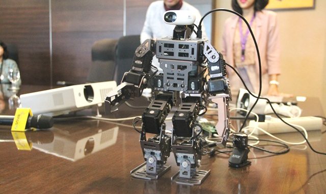 Robot Nayakalara, inovasi Binus University untuk mencegah penyebaran Covid-19. (KalderaNews.com/Dok. BINUS)