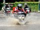 Ilustrasi: Begini langkah-langkah agar sepeda motor tetap tangguh melintasi genangan banjir. (KalderaNews.com/Ist.)