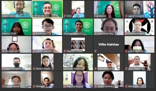 Webinar perencanaan keuangan atau financial planning Universitas Katolik Parahyangan (Unpar) bersama para pelajar SMA Putra Nirmala Cirebon, Jawa Barat. Webinar perencanaan keuangan atau financial planning Universitas Katolik Parahyangan (Unpar) bersama para pelajar SMA Putra Nirmala Cirebon, Jawa Barat.