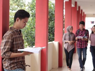 Mahasiswa Institut Teknologi Telkom Purwokerto
