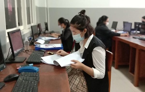 SMK Daan Mogot Pelaksanaan Uji Kompetensi Kejuruan (UKK) program keahlian Otomatisasi Tata Kelola Perkantoran (OTKP) di SMK Strada Daan Mogot
