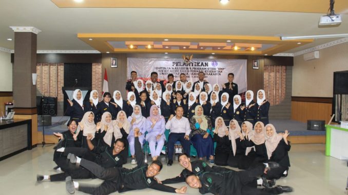 Mahasiswa Prodi Kesehatan Universitas Duta Bangsa Solo Mahasiswa Prodi Kesehatan Universitas Duta Bangsa Solo