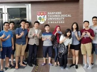 Pendiri dan salah satu konsultan senior dari Wardaya Education Consulting and Agency (WE CAN) adalah Dr. Anton Wardaya, M.Sc.