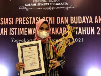 Siswi Madrasah Aliyah Negeri (MAN) 1 Surakarta, Nadia Shafiana Rahma