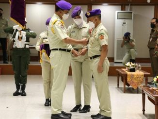 Pengangkatan Anggota Kehormatan Komando Nasional Resimen Mahasiswa Indonesia dan Pelantikan Danmenwa beserta Staf Komando Resimen Mahasiswa Jayakarta Periode 2021-2024 di Balai Kota, Selasa, 2 November 2021