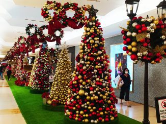 Dekorasi Natal di Plaza Indonesia Jakarta
