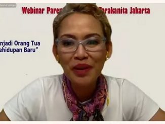 CEO & Founder Personal Growth, Ratih Ibrahim, M.M di webinar parenting "Bijak Menjadi Orang Tia di Era Kehidupan Baru" yang diselenggarakan Yayasan Tarakanita pada Jumat, 10 Desember 2021.