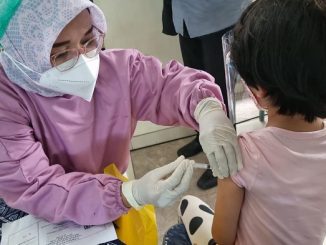 Vaksinasi anak usia 6-11 tahun di SDK PENABUR Kota Modern berlokasi di Jl. Honoris Raya No.J10, RT.004/RW.005, Klp. Indah, Tangerang pada Kamis, 16 Desember 2021