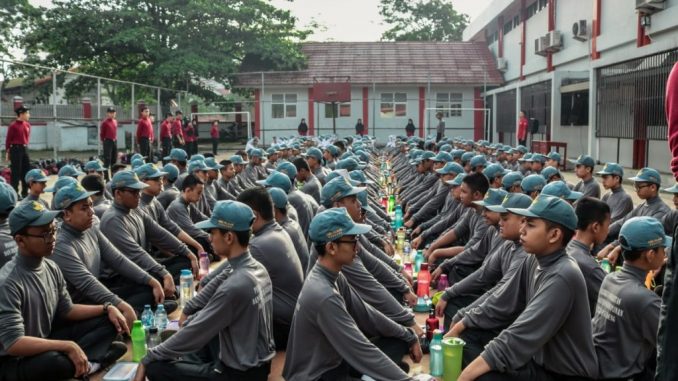 SMK Telkom Bandung SMK Telkom Bandung