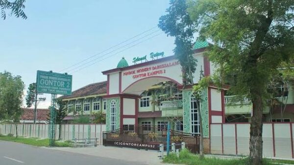 Sekolah Islam Pesantren Gontor