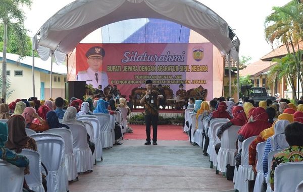 Bupati Jepara Dian Kristiandi