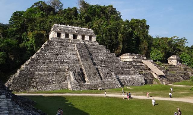 Ilustrasi. Kota Tikal Peninggalan Peradaban Bangsa Maya (Dok. Pixabay)