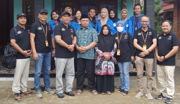 Peserta KKN PPM XLI 2022 UMBY di Petung Lor, Desa Petung, Kecamatan Pakis, Kabupaten Magelang