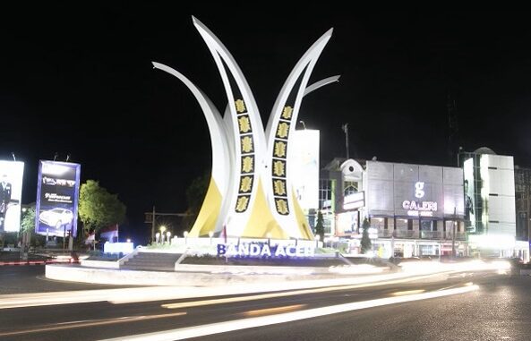 Ikon Banda Aceh Tugu Simpang 5 Banda Aceh