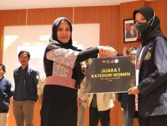 Mahasiswa Fakultas Hukum Universitas 17 Agustus 1945 (Untag) Semarang, Ismanur Rohmaniyah dinobatkan sebagai Juara 1 UMP Chess Championship (UCC) di Universitas Muhammadiyah Purwokerto (UMP)