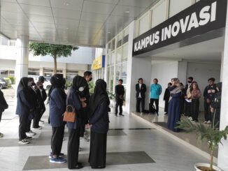 Ikatan Mahasiswa Penerima Beasiswa (IMAPEBA) Universitas Widyagama (UWG) Malang di Halaman Kampus II UWG Kampus Inovasi pada Minggu, 5 Februari 2023