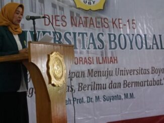 Rektor Universitas Boyolali (UBY), Dr. Nanik Sutarni, S.H., M.H