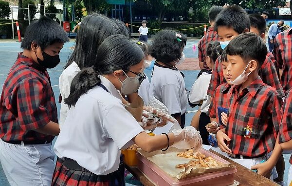 sd tarakanita senayan Bazar kelas SD Tarakanita 3 Patal Senayan pada Kamis, 30 Maret 2023