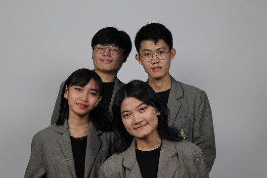 Mahasiswa Universitas Kristen Duta Wacana (UKDW) yang mengembangkan alat penyaring udara perkotaan. (Dok.UKDW) Mahasiswa Universitas Kristen Duta Wacana (UKDW) yang mengembangkan alat penyaring udara perkotaan. (Dok.UKDW)