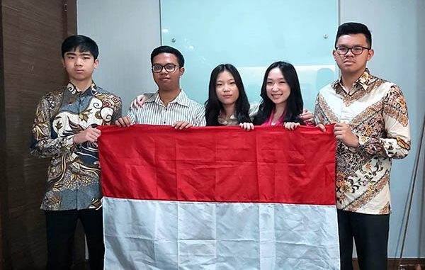 Tim Indonesia dalam World Schoold Debating Championship (WSDC) 2023. (Dok.Puspresnas)