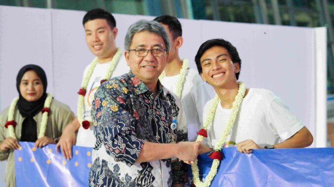 Himyar Arsenio Kamaka.